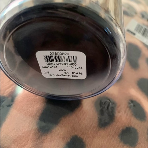 VS PINK LEOPARD SHERPA heavy blanket 60x72 Brand New! W tumbler - Picture 3 of 4